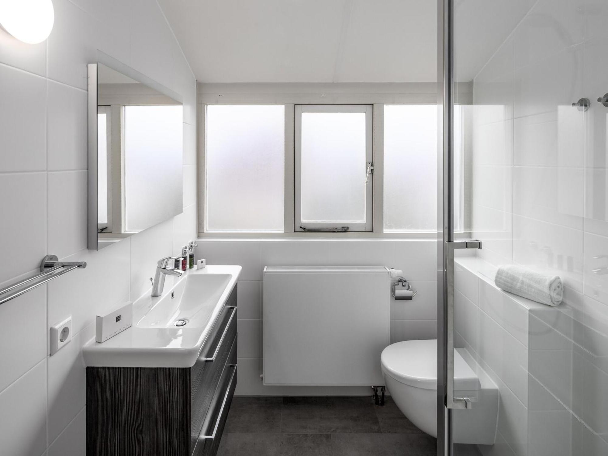 Restyled With Dishwasher, At Just 500 M Vakantiehuis
